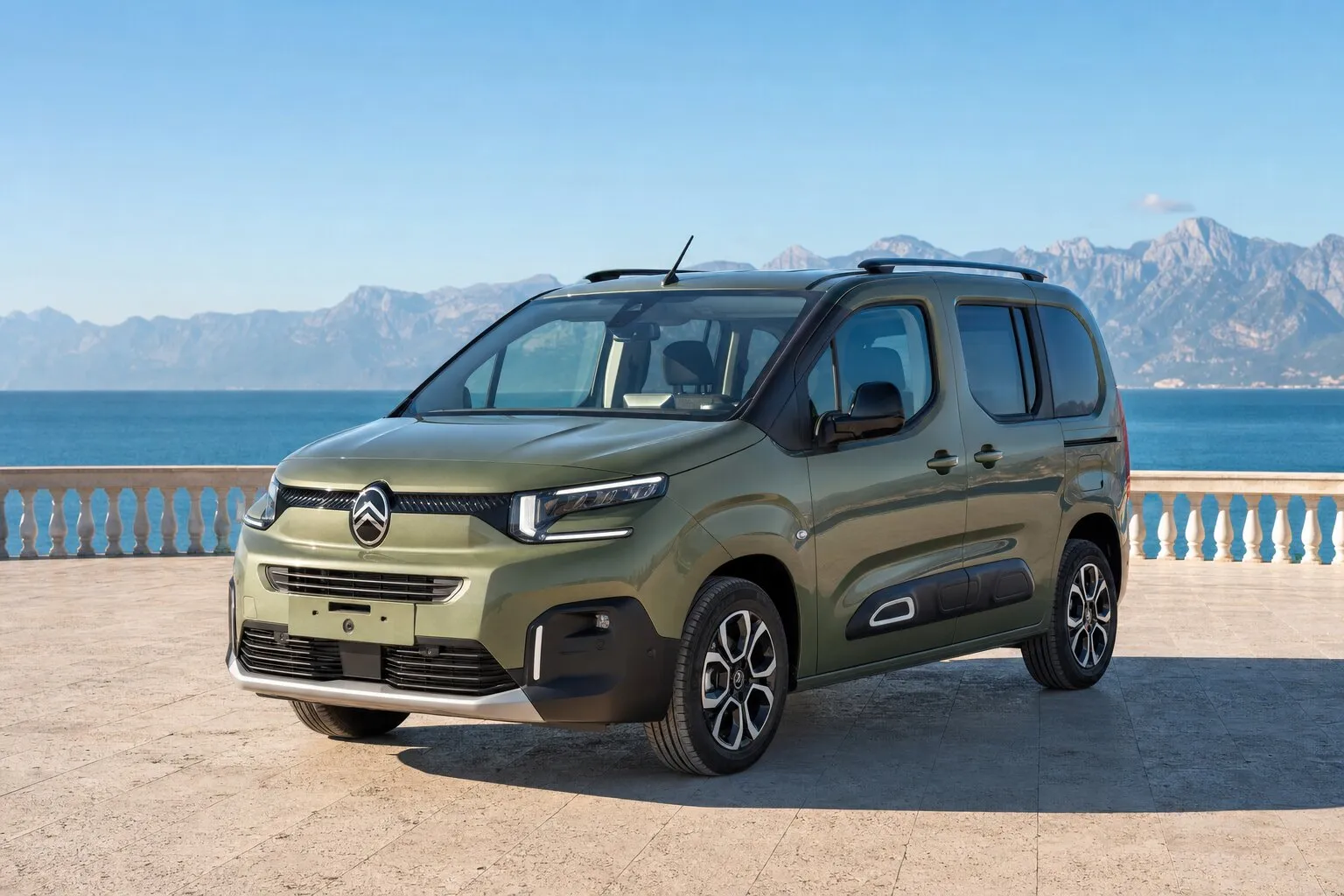 Citroen Berlingo 2026, аренда в Анталии