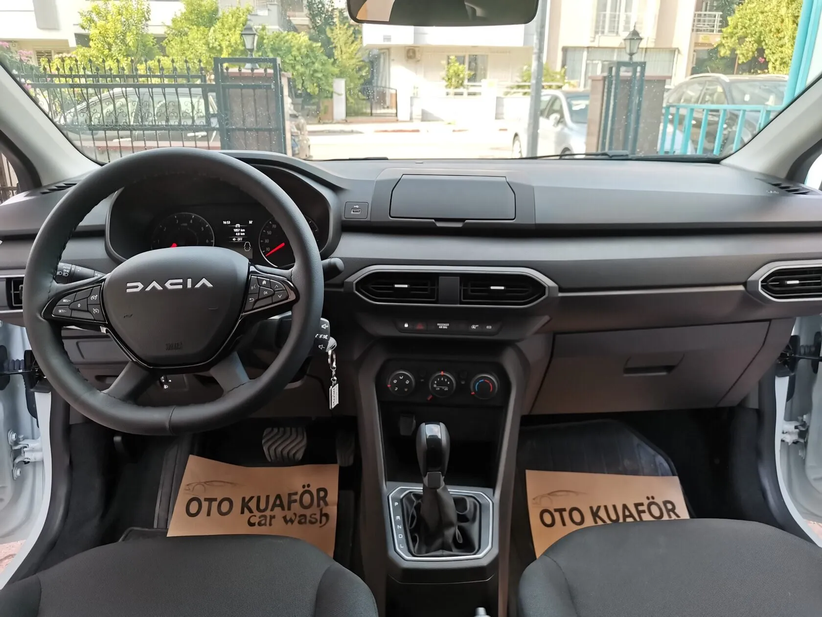 Dacia Sandero 2023, фото 4